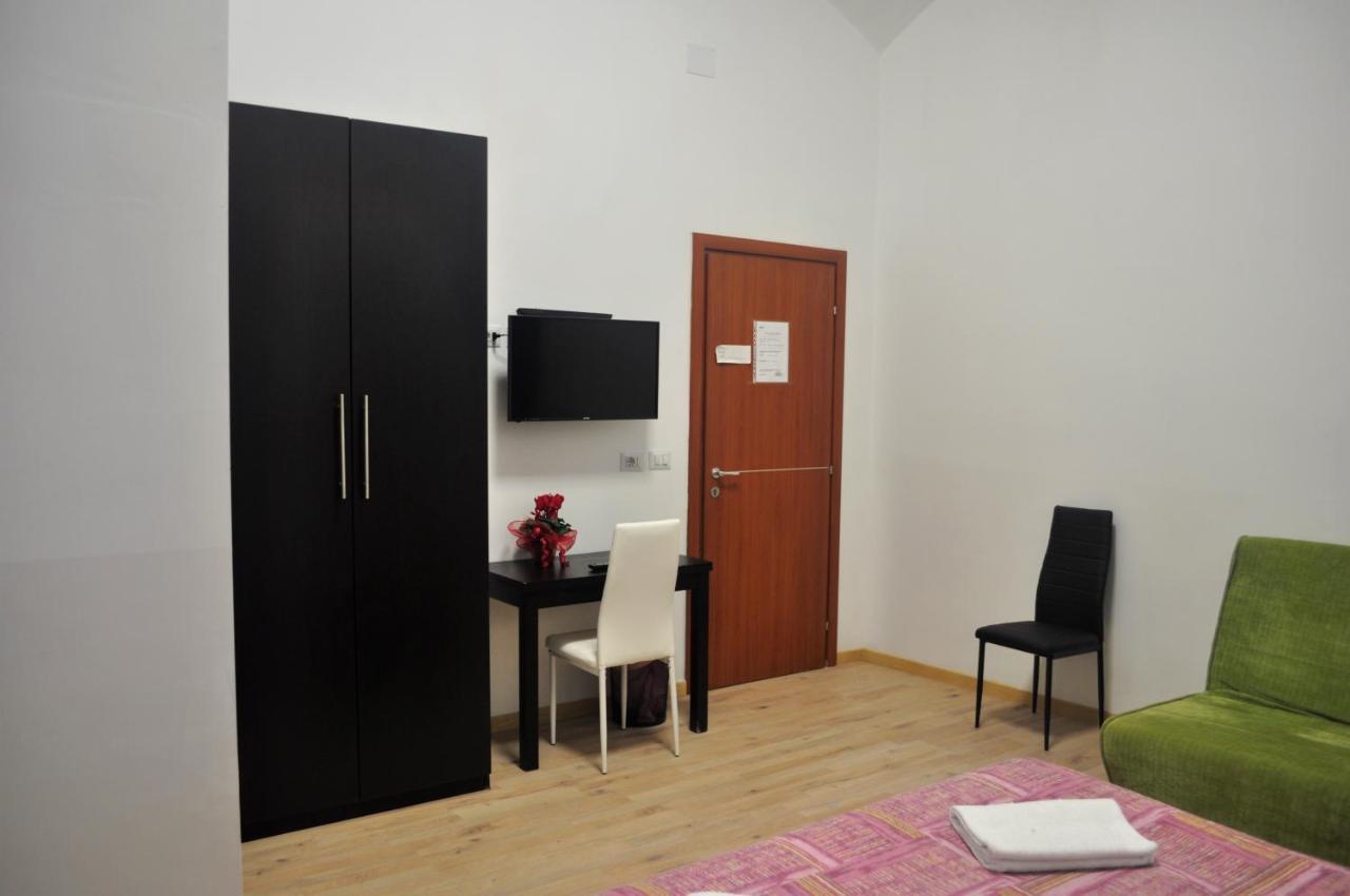 Angela Roma Guest House Luaran gambar